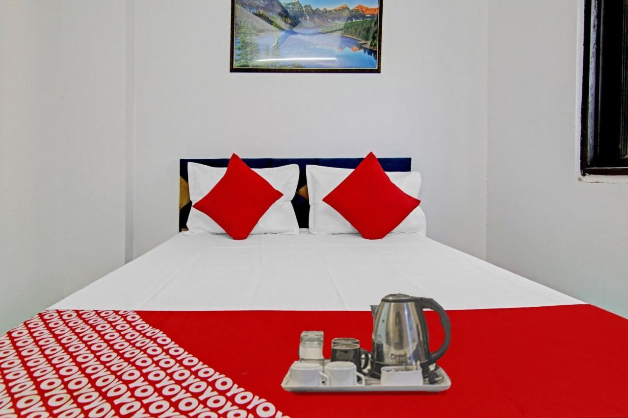 Hotel O Chaudhary Villa New Delhi Bagian luar foto
